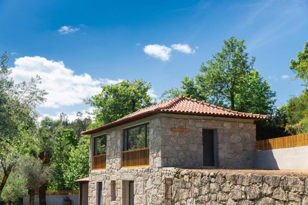 Casa Velha De Ponta Soto Villa Cela  Exterior photo